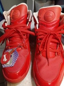 Reebok Pump Omni Lite Beer Pong Sneaker 
